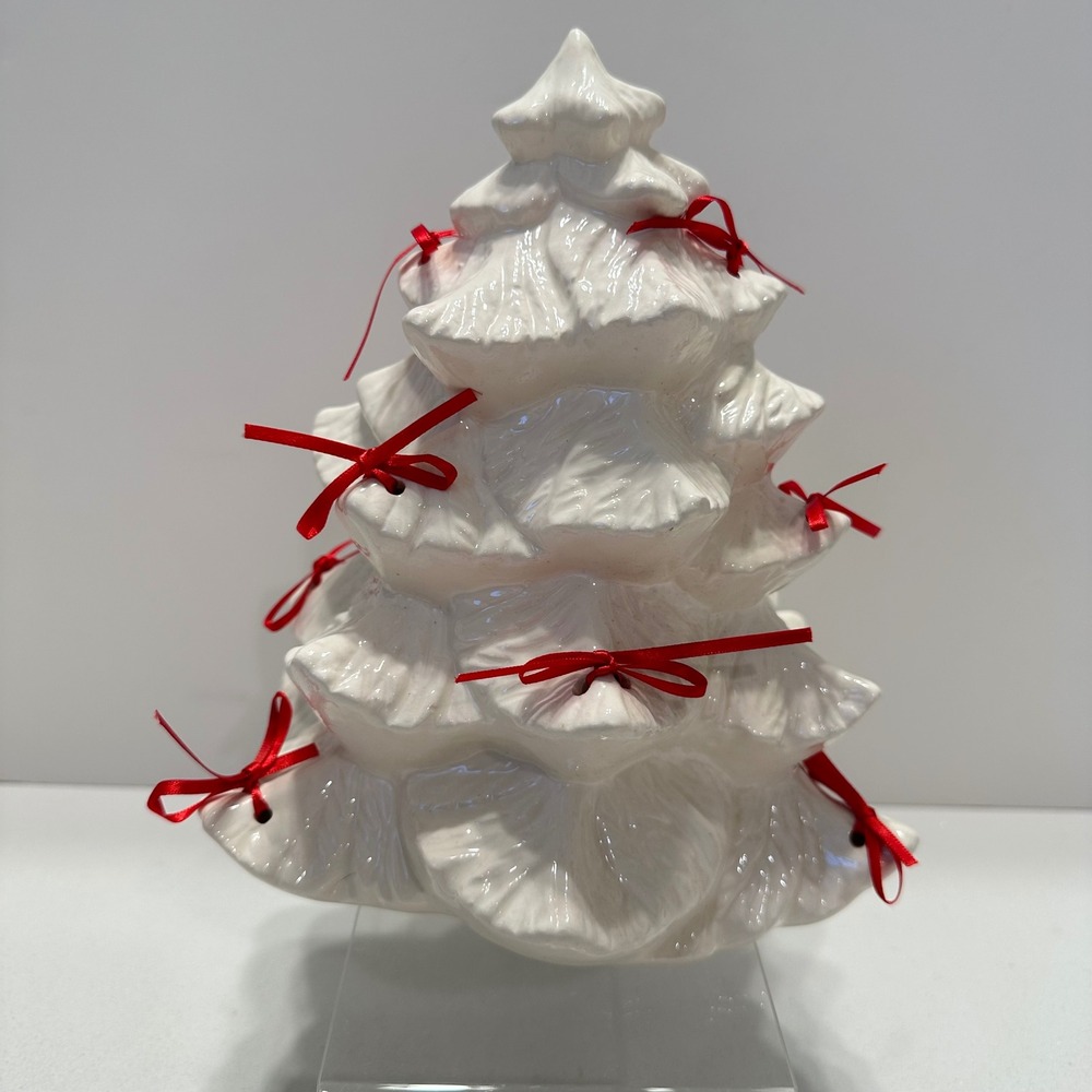 Vintage Jam Sacramento California White Ceramic Christmas Tree with Red Ribbons‎ - Picture 5 of 12